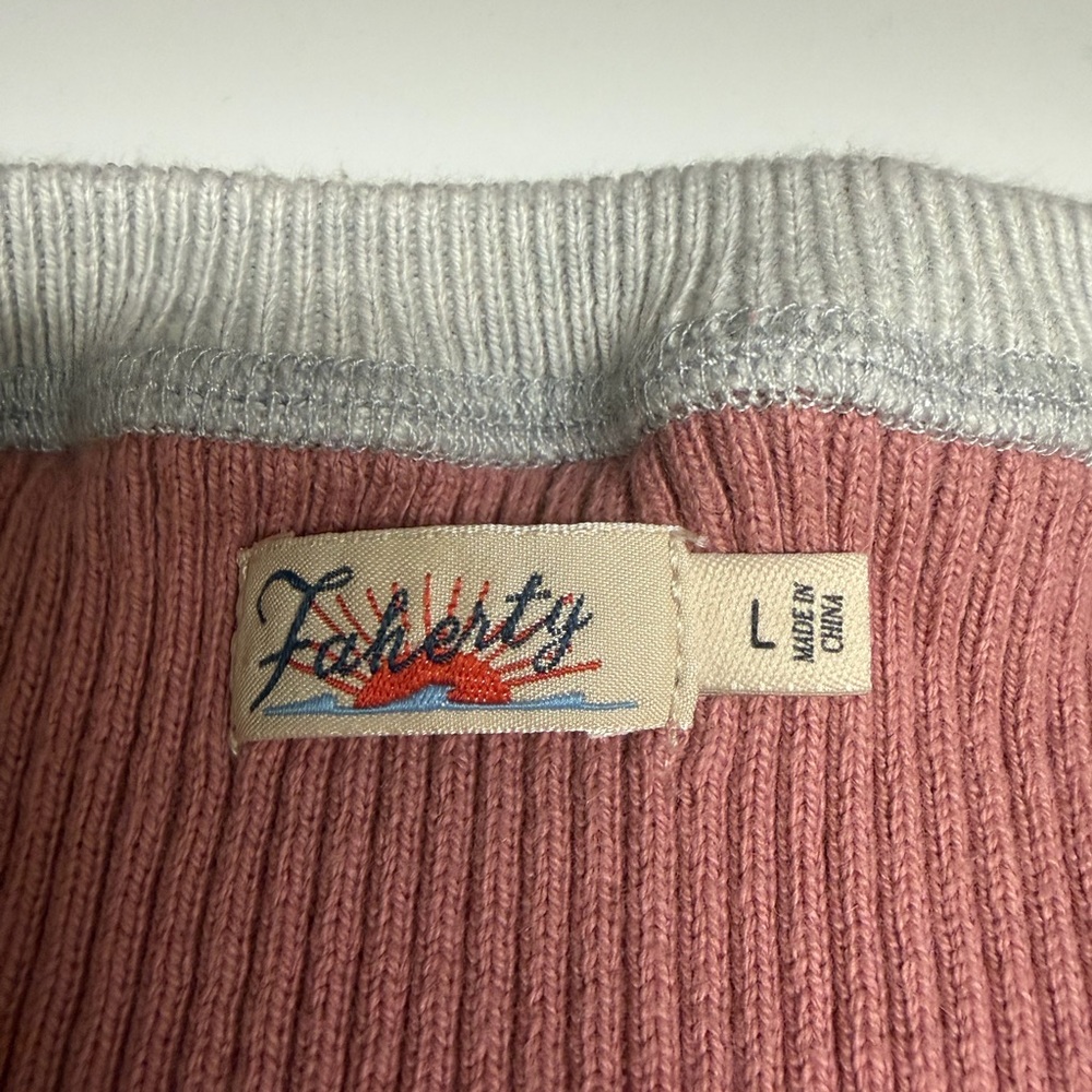 Faherty Ribbed Henley - Picture 4 of 4
